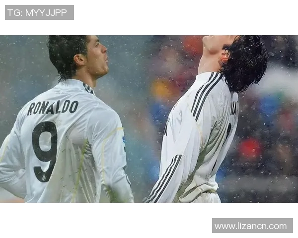 C罗与克鲁伊夫的传奇对决：谁是足球历史上的真正巨星